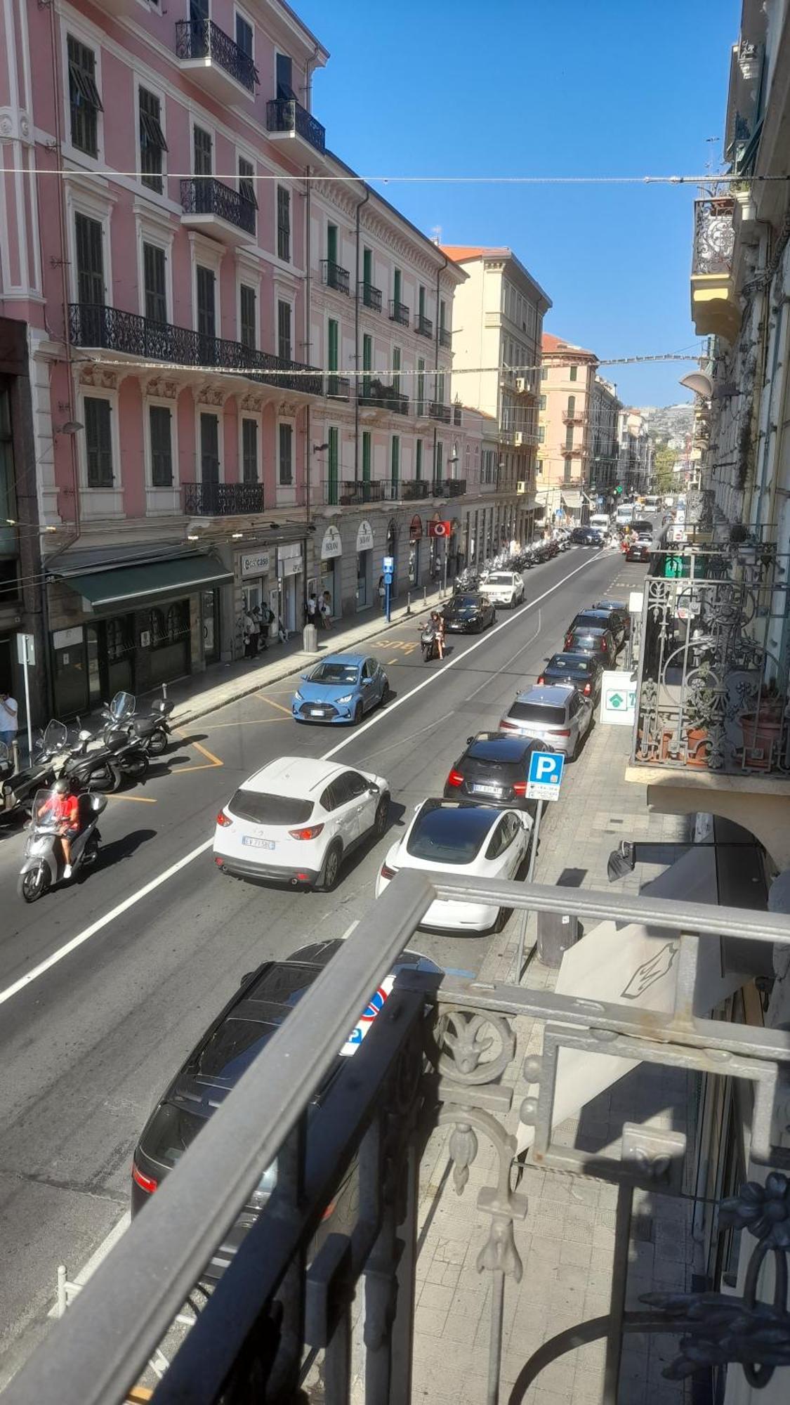 Appartamento Centralissimo Санремо Экстерьер фото
